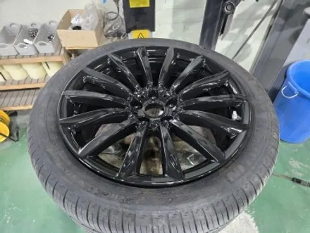 [휠클럽] BMW 7시리즈 20인치 블랙유광 휠도색 / 파주시 신촌동