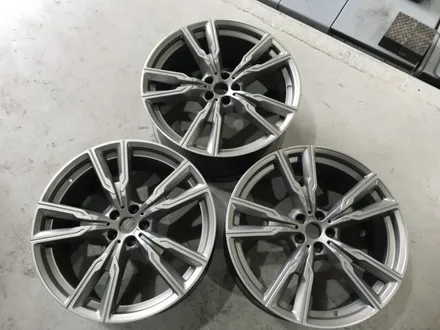 [휠클럽] 파주 휠복원 / BMW 747M 22인치 세륨그레이 휠복원 / 파주시 신촌동