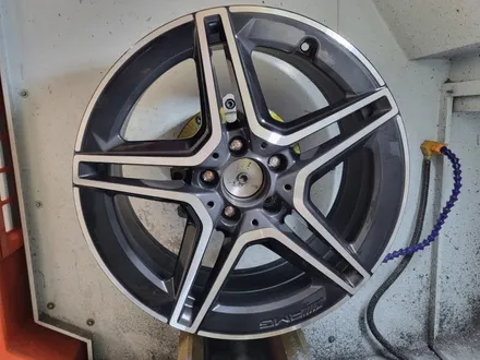 [휠클럽] 일산휠복원 / 벤츠 CLA AMG 다이아몬드 컷팅 휠복원 / 파주시 신촌동