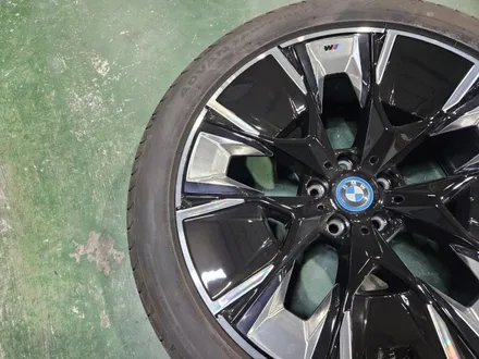 [휠클럽 BMW IX3 19인치 전륜 깊은 파임 알곤용접으로 살채워 다이아컷팅 휠복원 / 파주시 신촌동
