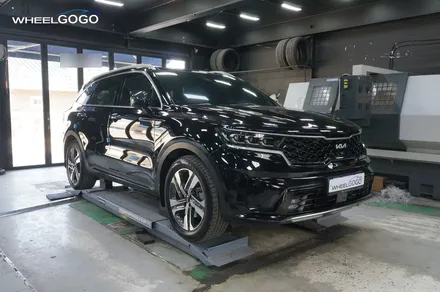 쏘렌토 MQ4 하이브리드 검정유광(블랙유광) 분체도장