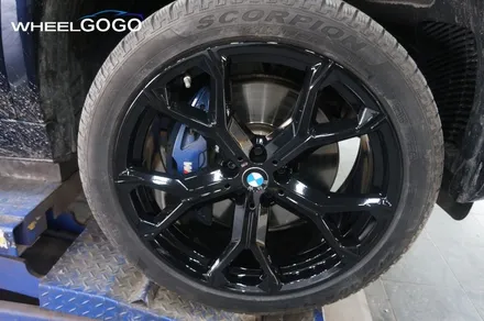 BMW X6 검정유광 휠도색(분체도장)