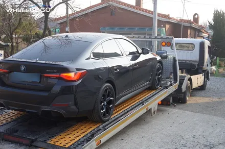 BMW i4 검정유광 휠도색