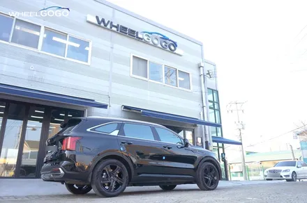 쏘렌토 MQ4 하이브리드 검정유광(블랙유광) 분체도장