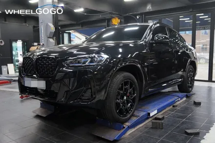 BMW X4 검정유광 휠도색(분체도장)