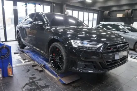 아우디 S8 BLACK 휠도색(분체도장)