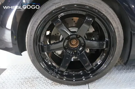 BMW M3 검정유광 휠도색
