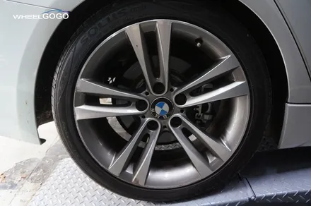 검정유광 휠도색 BMW F30 320i