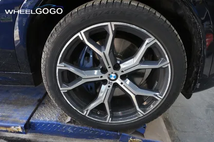 BMW X6 검정유광 휠도색(분체도장)