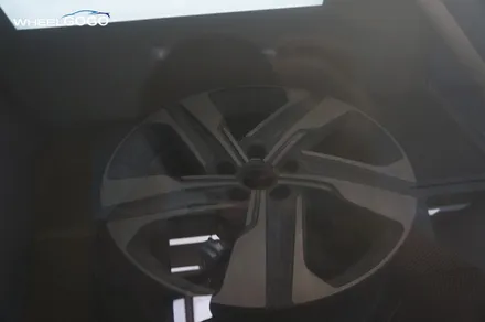 쏘렌토 MQ4 하이브리드 검정유광(블랙유광) 분체도장