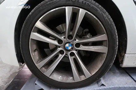 검정유광 휠도색 BMW F30 320i
