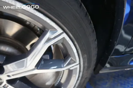 BMW X6 검정유광 휠도색(분체도장)