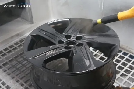 쏘렌토 MQ4 하이브리드 검정유광(블랙유광) 분체도장