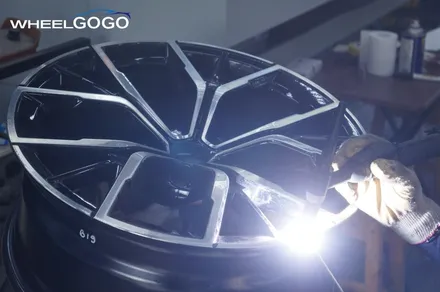 BMW 530e 분체도장(검정유광)