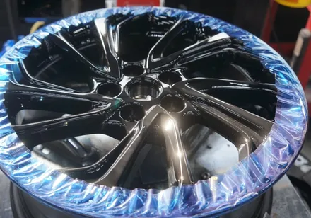 쉐보레 볼트 EUV 검정유광 휠도색(분체도장)