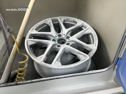 벤츠 G63(G바겐) 맷블랙(검정무광) 휠도색