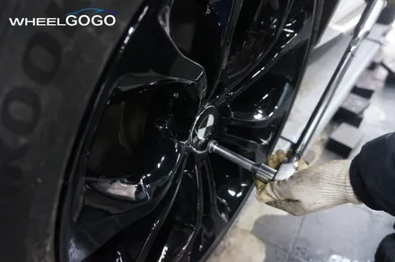 BMW X6 검정유광 휠도색&분체도장