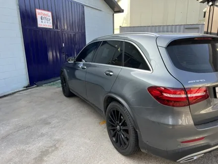 [벤츠 GLC43 AMG 20인치 마차휠 검정유광 재도색 경기광주 휠도색 휠복원 휠교환 타이어 휠사무소] 분당 용인 성남 하남 수원 / 광주. 성남, 용인, 수원