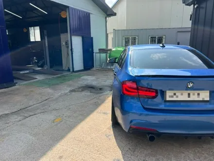 [BMW 330i 19인치 사제휠 검정반무광 매트블랙 휠도색 경기광주 휠도색 휠복원 휠교환 타이어] 분당 용인 성남 하남 수원 / 경기광주 문형동