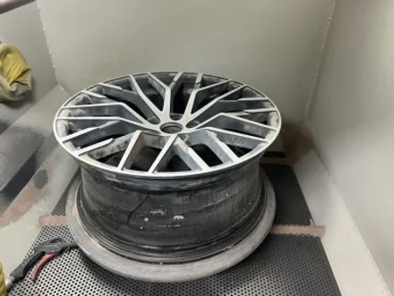 [아우디 S6 20인치 사제휠 검정반무광 매트블랙 휠도색 경기광주 휠도색 휠복원 휠교환 타이어] 분당 용인 성남 하남 수원 / 경기광주 문형동