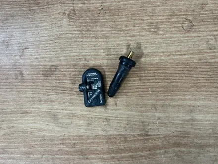 [KGM 더 뉴 티볼리 17인치 순정휠 휠복원 경기광주 휠복원 휠도색 휠교체 타이어] 분당 용인 하남 수원 성남 / 경기광주 문형동