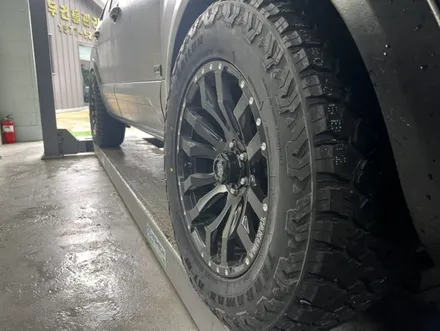 [모하비 타쿠마 블리츠 18인치 265 60 18 사일룬 테라맥스 ATM 타이어 교체 경기광주 타이어 휠도색 휠복원 휠수리 휠사무소] 하남 용인 성남 분당 수원 / 광주. 성남, 용인, 수원