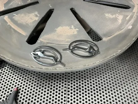 [쉐보레 임팔라 검정 유광 엠블럼 도색 경기광주 휠사무소] 휠복원 휠수리 휠도색 성남 분당 용인 수원 하남 / 광주. 성남, 용인, 수원