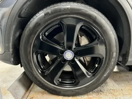 [벤츠 GLC 220d 순정 19인치 휠 검정반무광 매트블랙 휠도색 경기광주 휠도색 휠복원 휠교체 타이어 휠사무소] 용인 성남 분당 하남 수원 / 광주. 성남, 용인, 수원