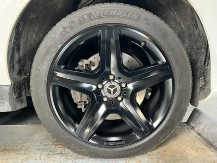 [벤츠 GLE350d 20인치 휠 검정반무광 휠도색 경기광주 휠복원 휠도색 휠수리 타이어 휠사무소] 분당 하남 성남 용인 수원 / 광주. 성남, 용인, 수원