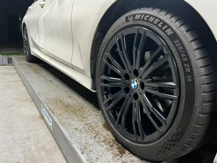 [BMW 320d 순정 18인치 휠 검정반무광 휠도색 경기광주 휠도색 휠복원 휠수리 타이어 휠사무소] 용인 성남 분당 수원 하남 / 광주. 성남, 용인, 수원