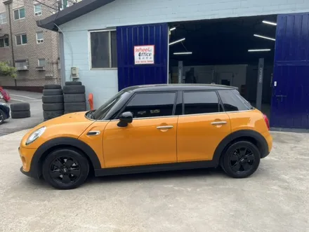 [미니쿠퍼S 15인치 휠 검정 유광 휠도색 경기광주 휠사무소] 휠복원 휠수리 성남 분당 용인 하남 수원 / 광주. 성남, 용인, 수원