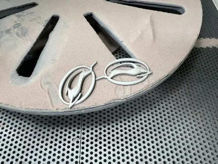 [쉐보레 임팔라 검정 유광 엠블럼 도색 경기광주 휠사무소] 휠복원 휠수리 휠도색 성남 분당 용인 수원 하남 / 광주. 성남, 용인, 수원