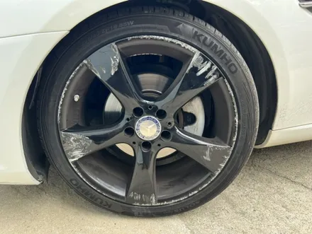 [벤츠 SLK200 순정 18인치휠 검정유광 재도색 휠도색 경기광주 휠도색 휠복원 휠교환 타이어 휠사무소] 분당 용인 성남 하남 수원 / 광주. 성남, 용인, 수원