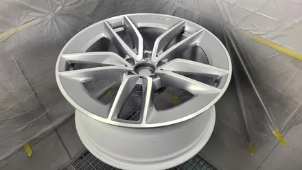 [벤츠 CLS53 amg 20인치 검정유광 도색휠 박리 후 반무광 컷팅휠로 휠복원 경기광주 휠도색 휠복원 휠수리 타이어 휠사무소] 용인 분당 성남 하남 수원 / 광주. 성남, 용인, 수원