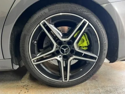 [벤츠 A클래스 A35 AMG 순정 18인치 휠 유광에서 무광으로 변경 경기광주 휠도색 휠복원 휠교체 타이어 휠사무소] 분당 용인 성남 하남 수원 / 경기광주 문형동