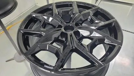 BMW X4 19인치 휠 검정유광 휠도색 휠복원 휠수리 하남 수원 용인 분당 성남 경기광주 / 광주. 성남, 용인, 수원