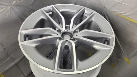 [벤츠 CLS53 amg 20인치 검정유광 도색휠 박리 후 반무광 컷팅휠로 휠복원 경기광주 휠도색 휠복원 휠수리 타이어 휠사무소] 용인 분당 성남 하남 수원 / 광주. 성남, 용인, 수원