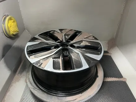 [EV6 기아 준중형 SUV 19인치 휠 휠복원 금호 크루젠 HP71 235 55 19 타이어 교체 경기광주 휠복원 타이어 휠도색 휠교환 휠사무소] 분당 용인 성남 하남 수원 / 광주. 성남, 용인, 수원