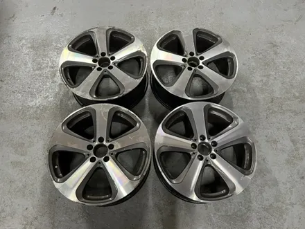 [벤츠 GLC 220d 순정 19인치 휠 검정반무광 매트블랙 휠도색 경기광주 휠도색 휠복원 휠교체 타이어 휠사무소] 용인 성남 분당 하남 수원 / 광주. 성남, 용인, 수원