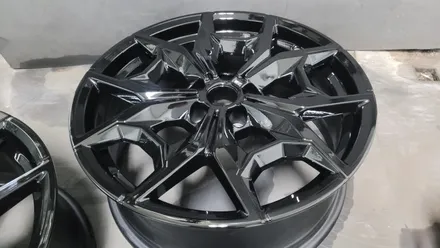 BMW X4 19인치 휠 검정유광 휠도색 휠복원 휠수리 하남 수원 용인 분당 성남 경기광주 / 광주. 성남, 용인, 수원