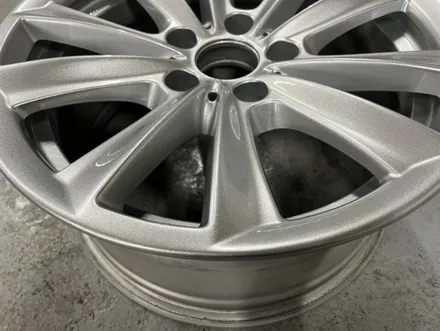 [경기광주 BMW 520d 순정 17인치 휠 메탈릭실버 휠복원 휠도색 휠교환 타이어 휠사무소] 분당 용인 성남 하남 수원 / 광주. 성남, 용인, 수원