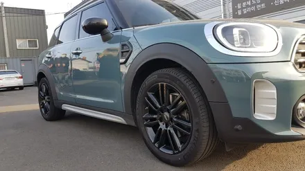 미니쿠퍼  컨트리맨 휠도색 17인치 실버휠을 블랙유광 분체도장으로바꿔볼께요! / 화성시 팔탄면