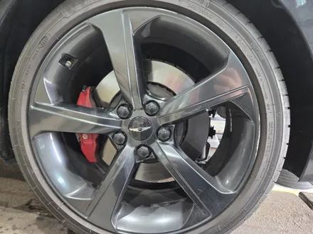 [화성 휠도색 / 동탄 휠도색] 제네시스 G70 19인치 유광 블랙 분체도장, 레드 캘리퍼와 환상 조합 / 화성시 팔탄면