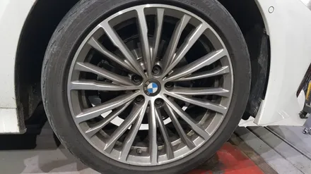 안산휠수리 BMW 3 시리즈 18인치 블랙 커팅 / 화성시 팔탄면