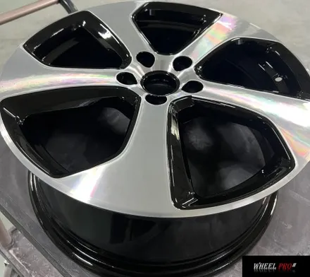 [WHEEL PRO SHOP][휠프로샵]폭스바겐 골프 휠 복원/다이아커팅/울산휠도색/휠수리/울산휠복원/휠분체도장/울산휠/울산 휠수리/울산 휠복원/울산 휠도색 / 울산 북구, 경남