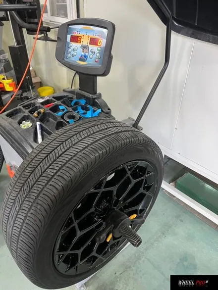 [WHEEL PRO SHOP][휠프로샵]제네시스 G80 휠 복원 도색/울산 휠 도색/휠 분체도장/휠 도색 맛집/휠도색/울산휠/울산 휠수리/울산 휠/울산 휠복원 / 울산 북구, 경남
