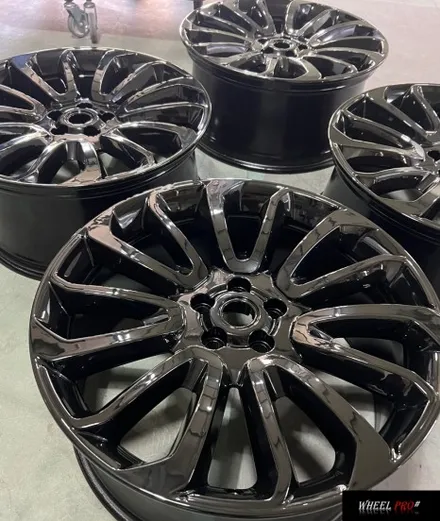 [WHEEL PRO SHOP][휠프로샵]레인지로버 보그 휠 블랙 유광/울산 휠 도색/휠 분체도장/휠 도색 맛집/휠도색/울산휠/울산 휠수리/울산 휠/울산 휠복원 / 울산 북구, 경남