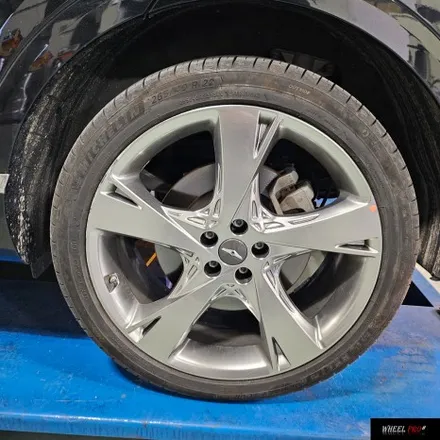 울산광역시 북구 / 휠복원(휠수리) 블랙유광 도색 / 제네시스 / GV80