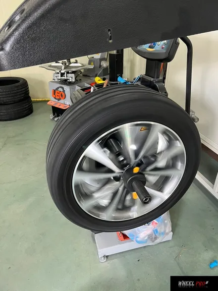 [WHEEL PRO SHOP][휠프로샵]그랜져 HG 휠 복원/다이아커팅/울산휠수리/울산휠도색/울산휠복원/휠분체도장/휠복원맛집/울산휠/울산 휠수리 / 울산 북구, 경남
