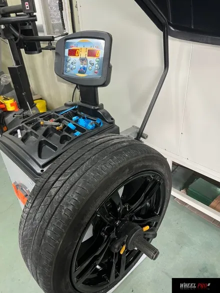 [WHEEL PRO SHOP][휠프로샵]BMW 3시리즈 휠 복원 도색/울산 휠 도색/휠 분체도장/휠 도색 맛집/휠도색/울산휠/울산 휠수리/울산 휠/울산 휠복원 / 울산 북구, 경남